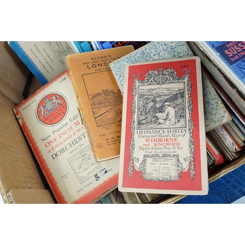 419 - Collection of assorted mid Century folding maps of different areas of the UK to include Ordnance sur... 