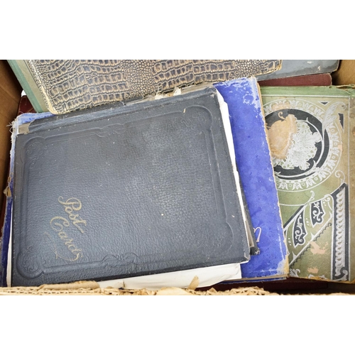 427 - Collection of early 20th Century postcards across multiple albums to include World War One interest ... 