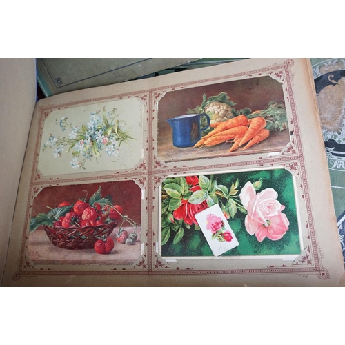 427 - Collection of early 20th Century postcards across multiple albums to include World War One interest ... 