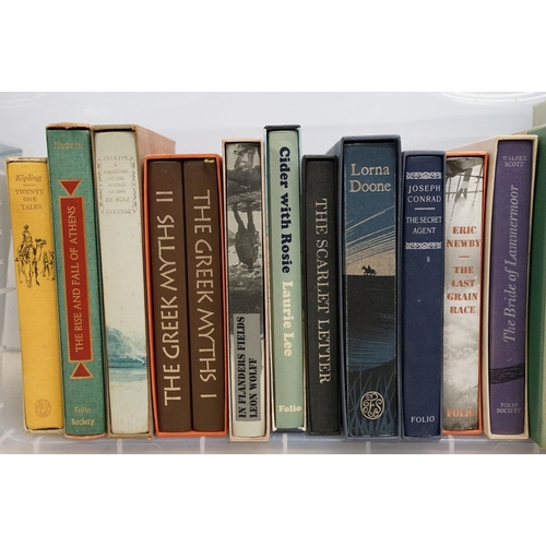 492 - Books - A collection of The Folio Society books to include box sets, mostly housed within card sleev... 