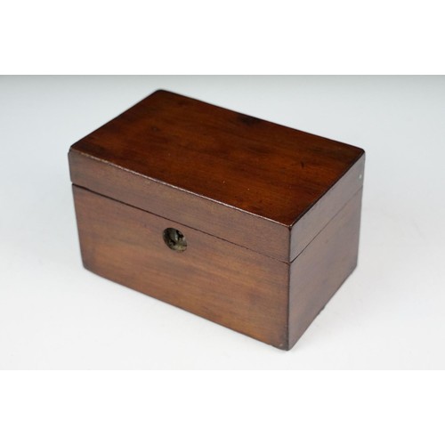 332 - Early 20th century Invincible pocket watch with 9ct gold chain, another pocket watch and a small mah... 