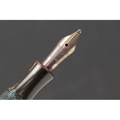 231 - Three fountain pens with gold nibs to include Conway Stewart, Mentmore & Parkette