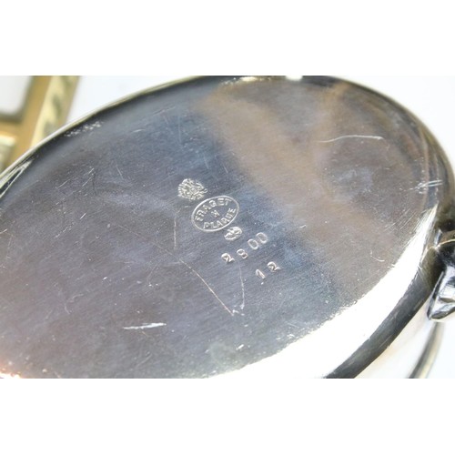 453 - Collection of assorted collectables to include a Royal Doulton chinoisserie plate, two cut glass dec... 