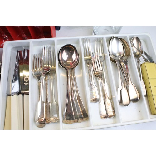 459 - Collection of silver plate to include assorted 19th Century flat ware, toast rack, twin handled dish... 