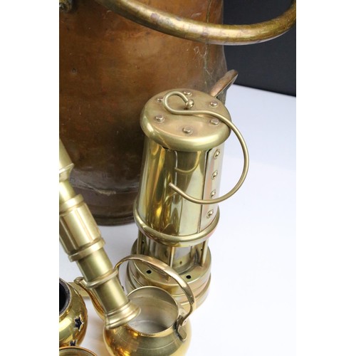 460 - Collection of assorted brass and metal wares to include brass telescope, a copper helmet form coal s... 