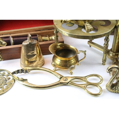 460 - Collection of assorted brass and metal wares to include brass telescope, a copper helmet form coal s... 