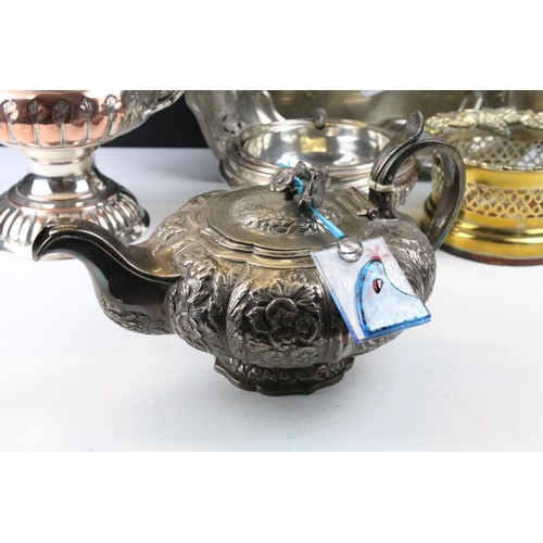 465 - Collection of silver plated to include champagne bucket, muffin warmer, wine coaster, oil lamp, gond... 