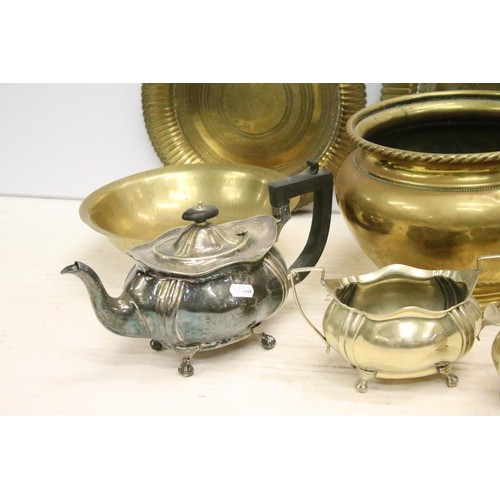486 - Collection of silver plate and brassware to include: brass jardiniere, three pairs of brass candlest... 