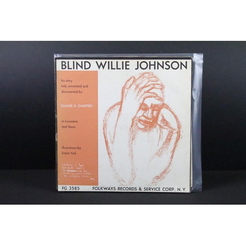 384 - Vinyl - 8 original US Blues / Folk albums and one box set on Folkways records to include: Blind Will... 