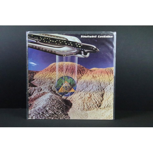 161 - Vinyl - 10 albums by Hawkwind and members, to include: Doremi Fasol Latido, Space Ritual x 2 (double... 