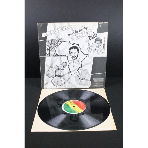 305 - Vinyl - Reggae - Augustus Pablo – Africa Must Be Free By 1983 (Dub). Original Jamaican 1st pressing,... 