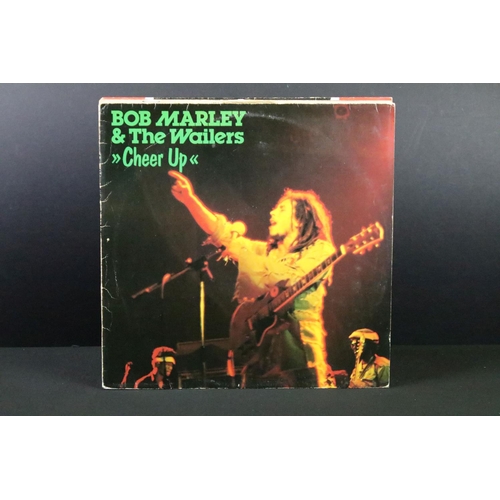 324 - Vinyl - Reggae - 5 albums and 4 x 12” by Bob Marley to include: Soul Revolution (Belgium, Surprise –... 