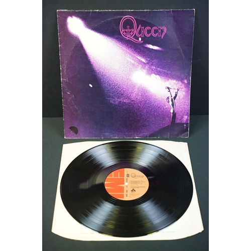 188 - Vinyl - 9 albums by Queen to include: Queen (UK 1973 1st pressing 3U / 3U matrices, EMI - EMC 3006) ... 