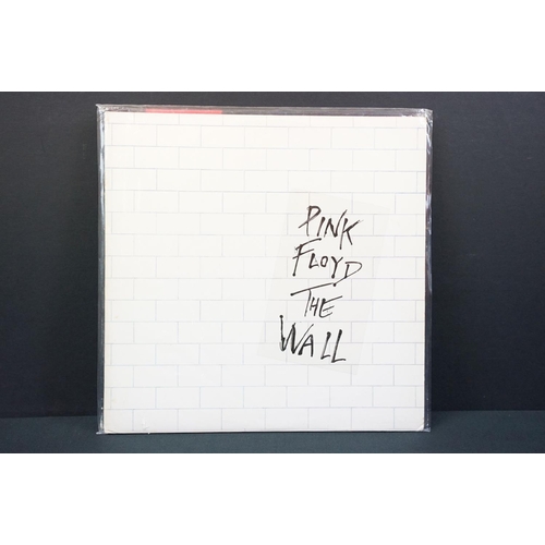 190 - Vinyl - 11 Pink Floyd and members albums to include: The Piper At The Gates Of Dawn (FA 3065), A Sau... 