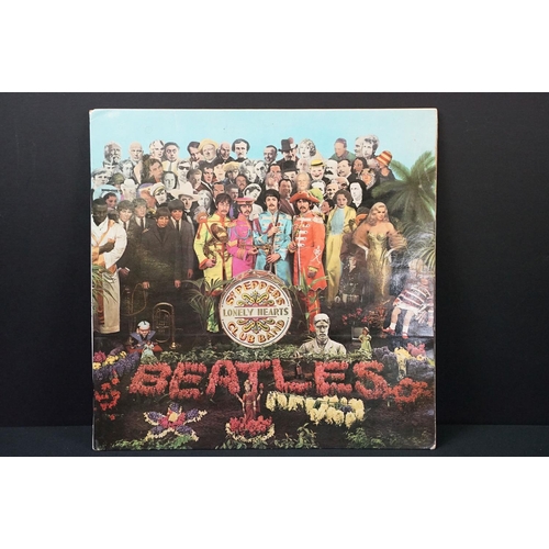 171 - Vinyl - 3 variants of The Beatles – Sgt. Pepper's Lonely Hearts Club Band on Parlophone Records to i... 