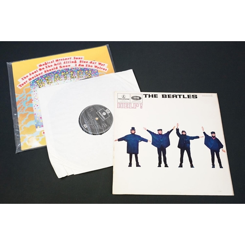 172 - Vinyl - 8 albums by The Beatles to include: Abbey Road x 2 (one UK and one Swedish), Let It Be (UK G... 