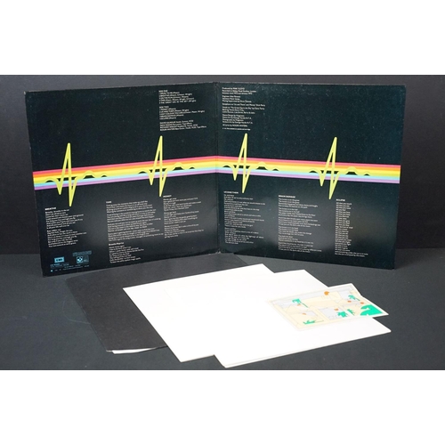 411 - Vinyl - 6 Pink Floyd foreign pressing albums to include: The Dark Side Of The Moon (French in UK sle... 