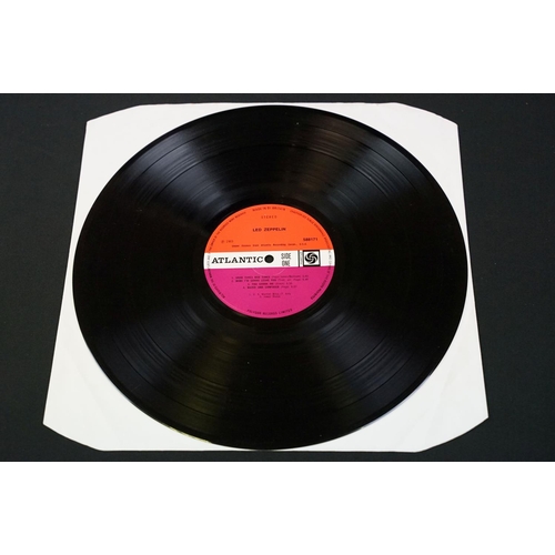 414 - Vinyl - 4 Original UK pressing albums on the Atlantic Plum label to include: Led Zeppelin (Version 7... 