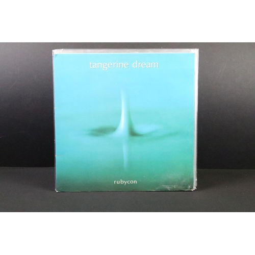 157 - Vinyl - 8 Tangerine Dream and members LPs to include: Alpha Centauri, Rubycon, Cyclone, Phaedra, Str... 