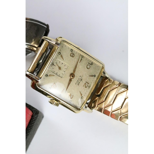 190 - Group of vintage watches to include a Mondaine automatic incabloc, Rotray watch, Citizen , Rotary si... 