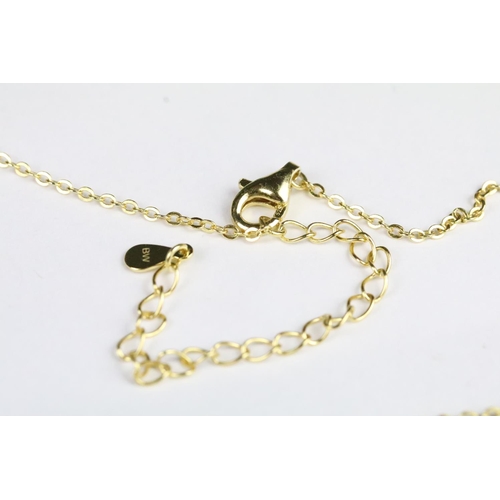 257 - Silver and gold gilt necklace and diamante crab pendant