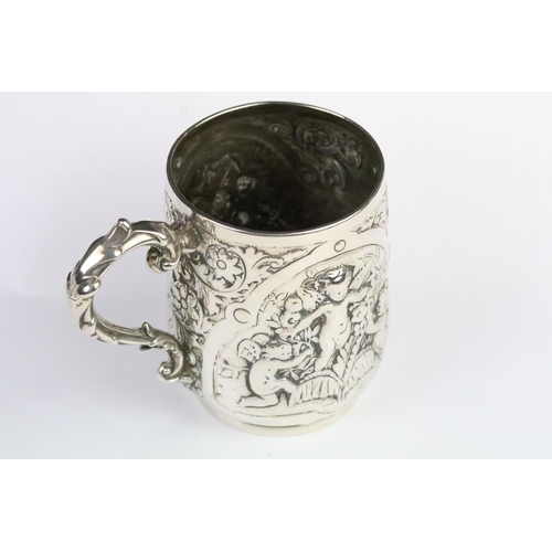 270 - Victorian William Hutton & Sons silver hallmarked tankard cup having moulded cherub detailing to sid... 