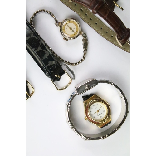 321 - Collection of watches and pocket watches to include Ingersoll pocket watch, Limit, Sekonda, Lorus et... 