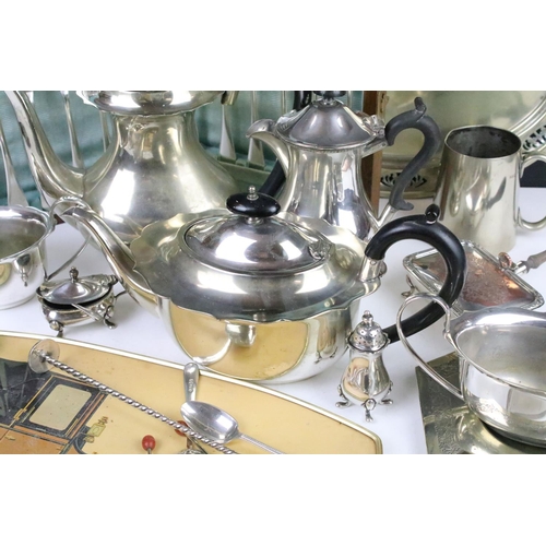 336 - Collection of silver plate to include a Walker and Hall fish cutlery set, tea set, tray, cruet set e... 