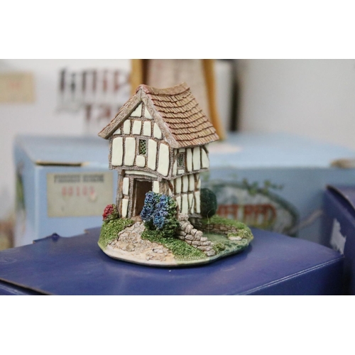 91 - Collection of Lilliput Lane cottage figurines in their original packaging, to include 'The Good Life... 