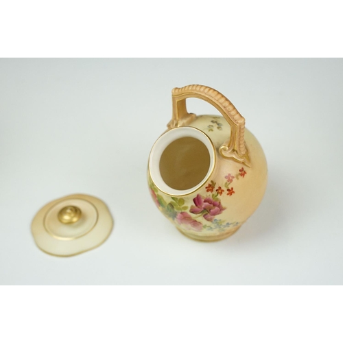 25 - Late 19th / early 20th century Royal Worcester blush ivory pot pourri vase (approx 13cm tall) and su... 