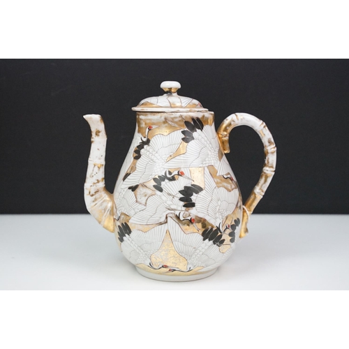 35 - Chinese Famille Rose Cantonese teapot & cover, decorated with figural & floral panels (approx 16cm t... 