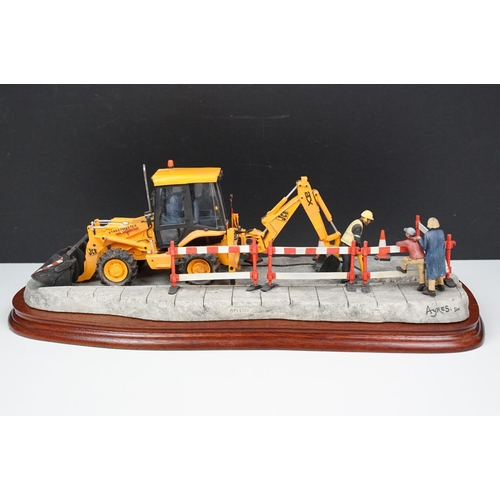 62 - Border Fine Arts limited edition figurine 'Essential Repairs' (no. 1519 of 1750) and a JCB Collectab... 