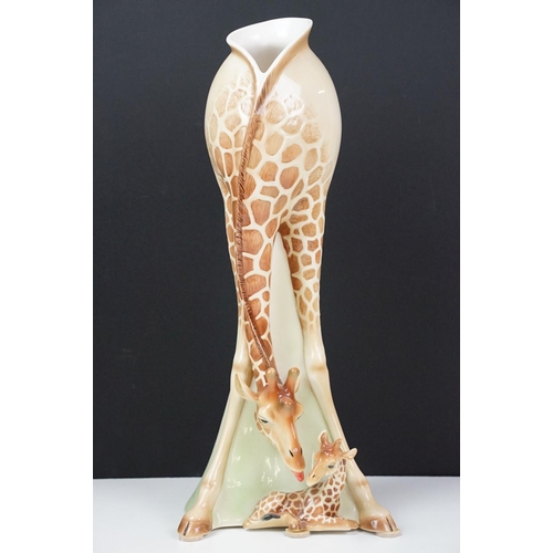 9 - Boxed Franz Giraffes Vase, FZ00233, sculpted by Yeh Fen, approx 38cm tall