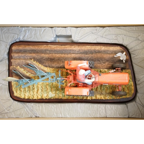 69 - Border Fine Arts 'Reversible Ploughing' limited edition figurine number 1042 of 1500 pieces. Complet... 