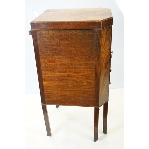 635 - 19th century mahogany toilet commode / shaving cupboard, the top lifts to reveal a mirror and empty ... 