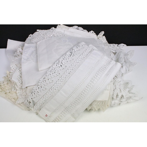 185 - Collection of linens to include lace examples and crochet examples.