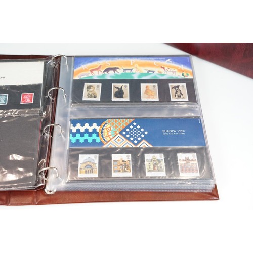 Royal Mail Presentation Pack Stamp Album & 17 Leaves_AB