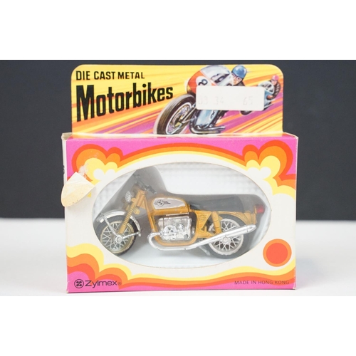 15 Boxed diecast and plastic model motorcycles to include 8 x Plasty ...