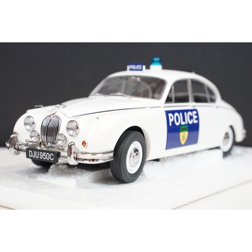 1083 - Two boxed Model Icons 1/18 scale diecast models to include 701001 Special Edition Inspector Morse Ja... 