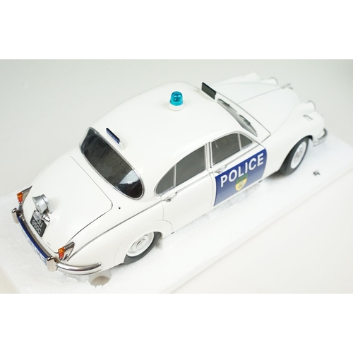 1083 - Two boxed Model Icons 1/18 scale diecast models to include 701001 Special Edition Inspector Morse Ja... 