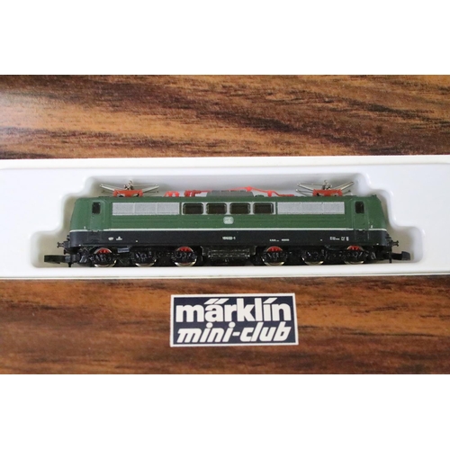 17 - Three boxed Marklin Mini Club Z gauge locomotives to include 8857, 8864 and 8858