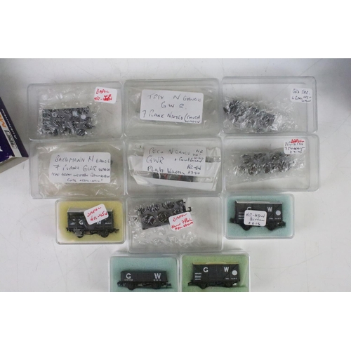 22 - 15 Cased N gauge items of rolling stock to include 10 x Dapol featuring 2 x sealed 2P-004-009 Autoco... 