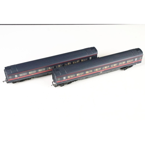 23 - Two Hornby OO gauge power car/coach sets to include GNER (5 items) and Network Rail (3 items), 8 ite... 