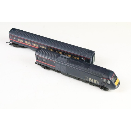 23 - Two Hornby OO gauge power car/coach sets to include GNER (5 items) and Network Rail (3 items), 8 ite... 