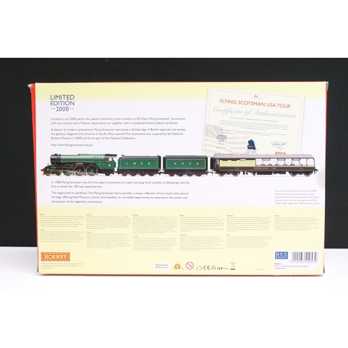 164 - Boxed Hornby OO gauge ltd edn R2953 Flying Scotsman USA Tour Train Pack, complete with certificate