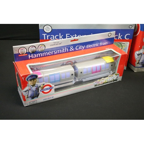175 - Collection of 15 boxed Bachmann Underground Ernie model railway to include Circle Train Set, Interna... 