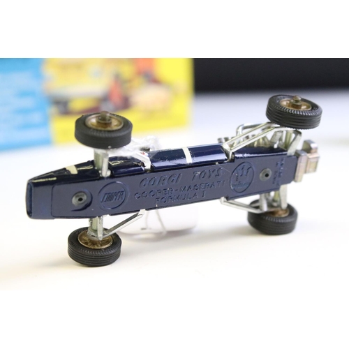 MC1 Corgi Dinky Dodge Camion Transporter Bétail Elephant - Bleu - 1970