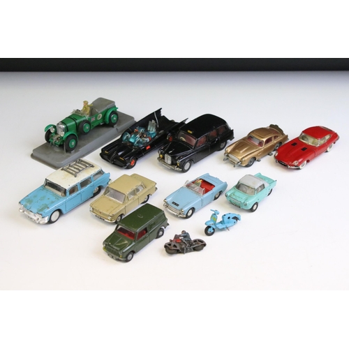 1331 - Nine Triang Spot On play worn diecast models to include Friskysport, Austin Taxi FX4, Austin Healey ... 