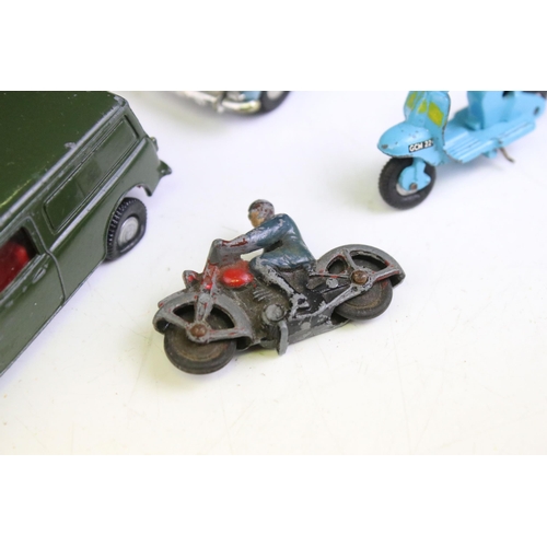 1331 - Nine Triang Spot On play worn diecast models to include Friskysport, Austin Taxi FX4, Austin Healey ... 