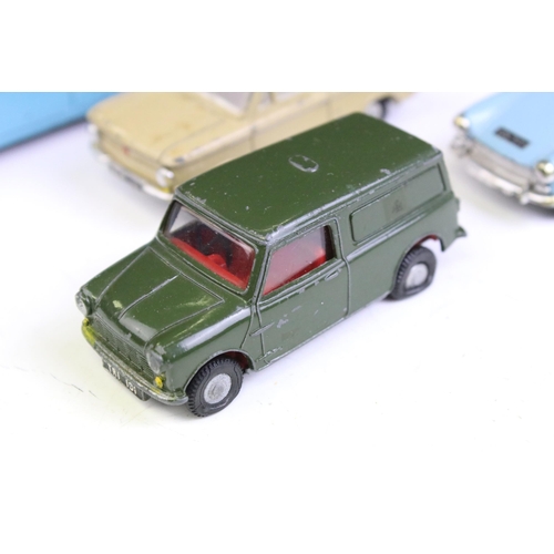 1331 - Nine Triang Spot On play worn diecast models to include Friskysport, Austin Taxi FX4, Austin Healey ... 